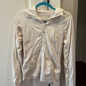 Lululemon Women’s Jacket in Cream